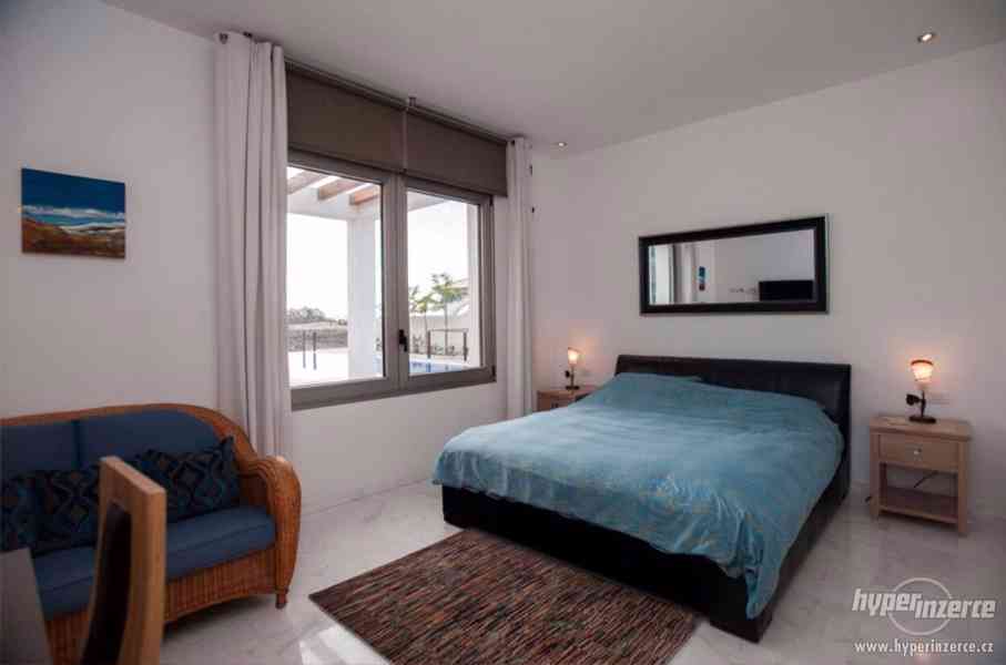 GREAT OFFER, nová VIP vila 4 ložnice / 4 koupelny Tenerife, - foto 13