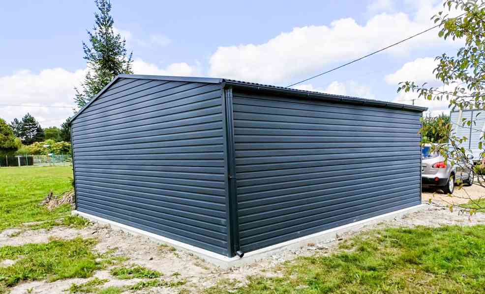 Plechová garáž 6m x 6m sedlová střecha výklopná vrata TS246 - foto 4