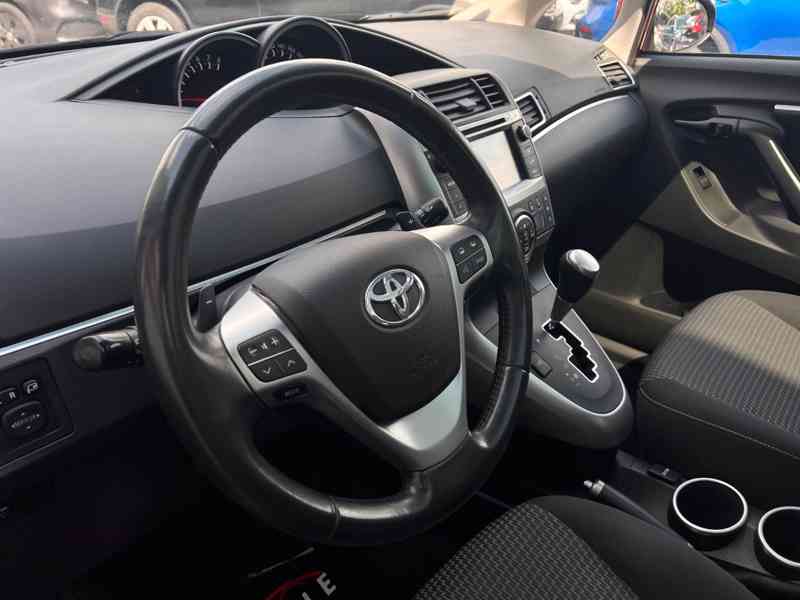 Toyota Verso Comfort 1.8i benzín Aut. 108kw - foto 8