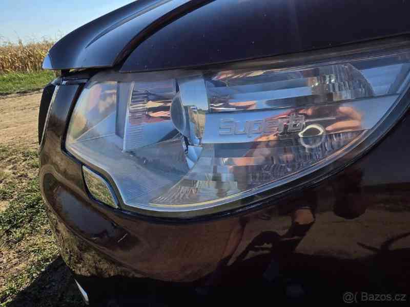 Škoda Superb 2,0   2 - foto 10