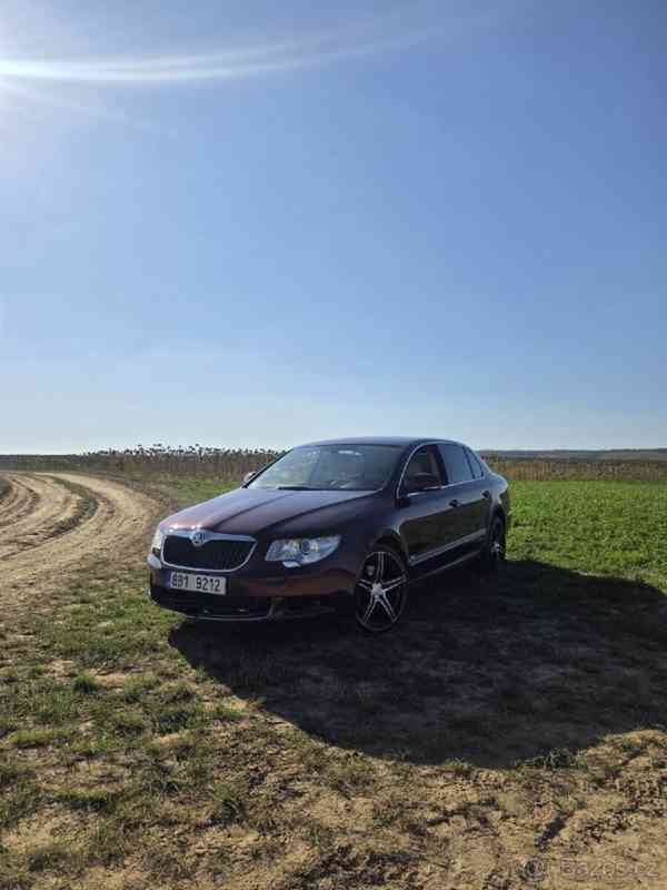 Škoda Superb 2,0   2 - foto 1