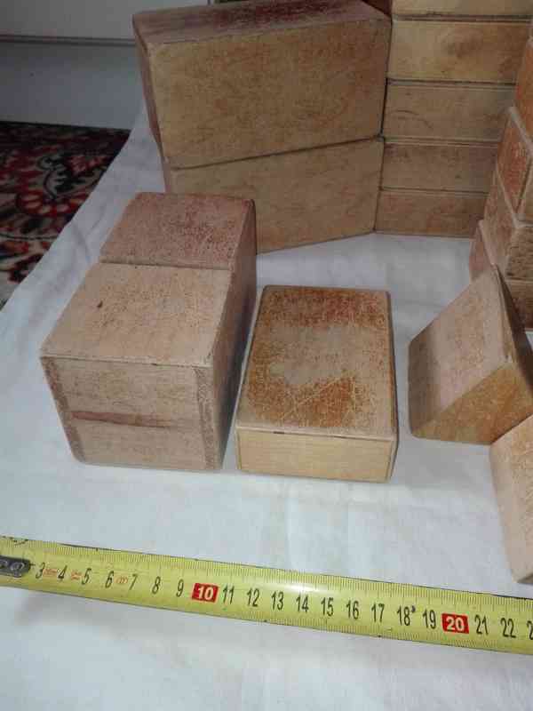 Dřevěná velká stavebnice,  kostky 44 ks - lehké a duté RETRO - foto 17