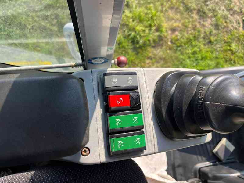 Kolové rypadlo Wacker Neuson EW100 (Možnost leasingu) - foto 12
