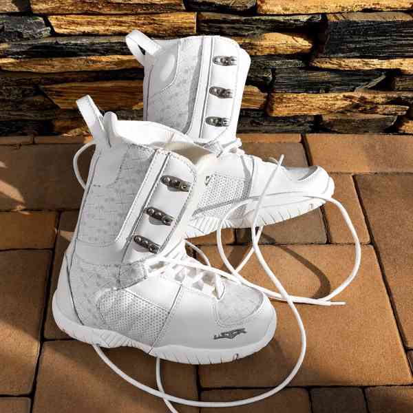 Snowboard Woox Masspatch + vázání + boty - foto 6