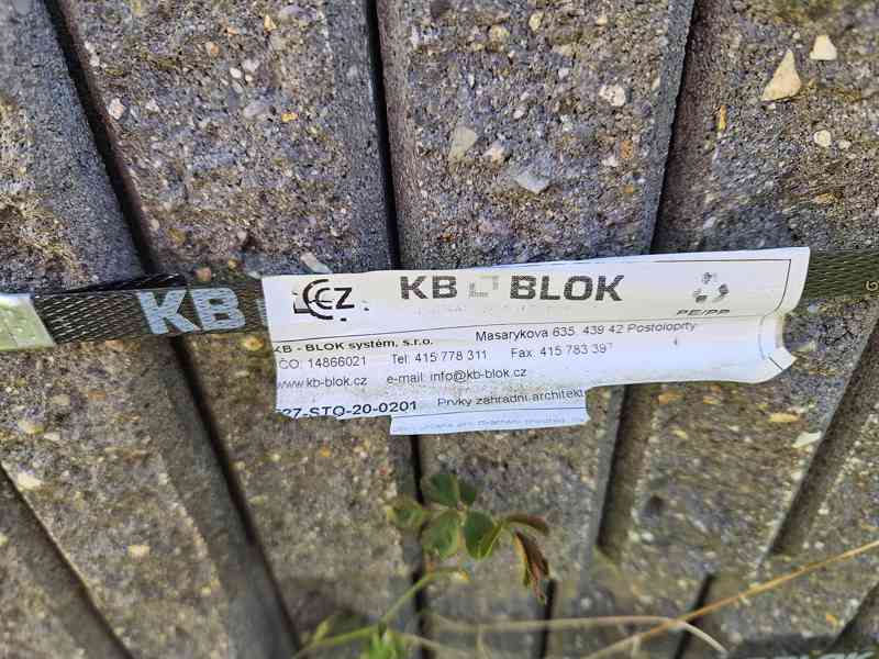 Cihly na plot KB Blok – skořicově oboustraně štípaná - foto 3