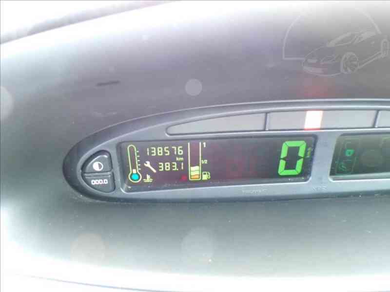 Citroën Xsara Picasso 1,8 16V - foto 6