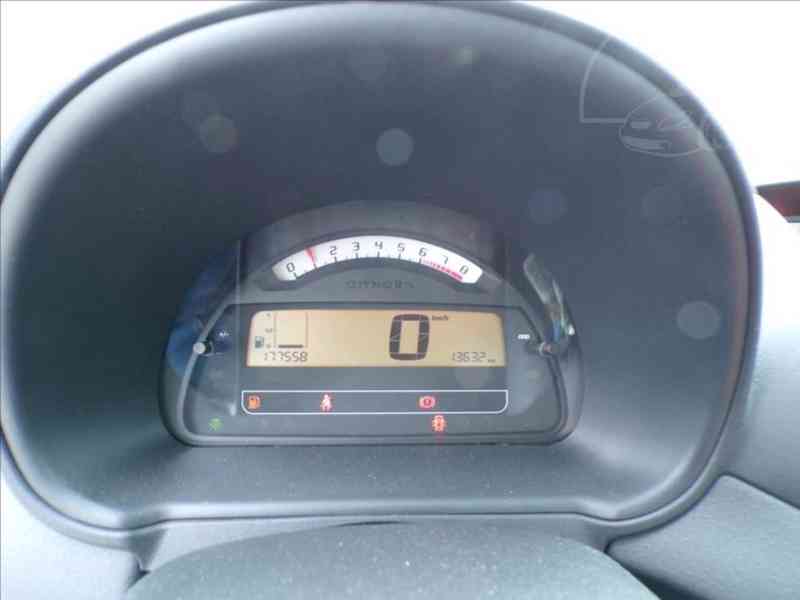 Citroën C3 1,4 i KLIMA - foto 6