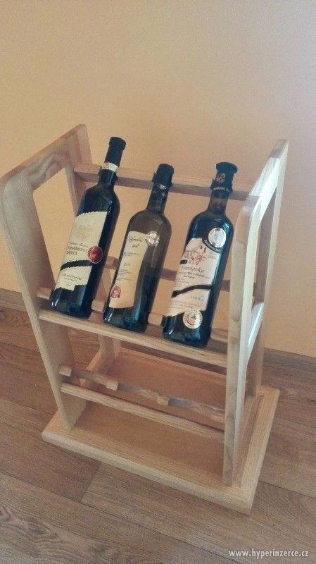Dřevěný stojan na víno - foto 2