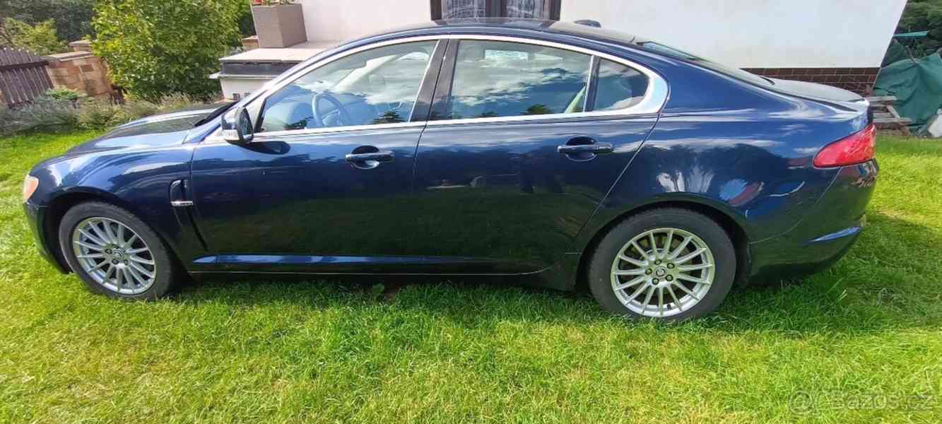 Jaguar XF 2,7D Luxury - foto 3