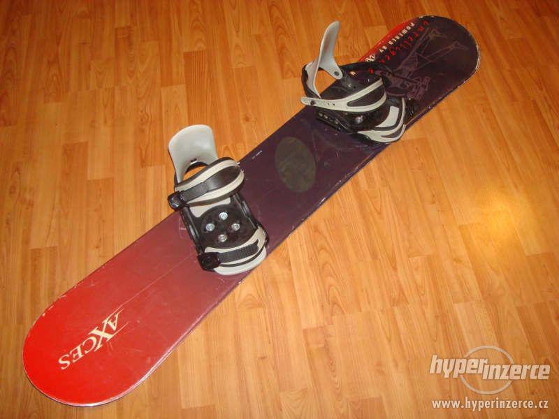 Snowboard komplet AXCES 141cm bazar - foto 2