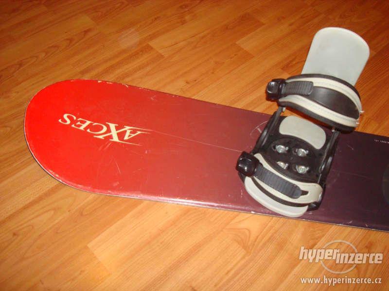 Snowboard komplet AXCES 141cm bazar - foto 3