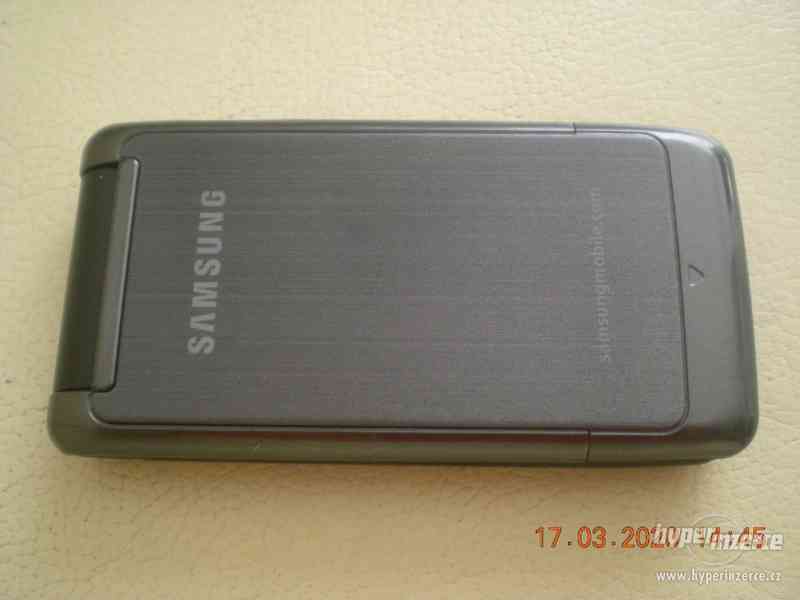 Samsung SCHW860 - véčkový mobilní telefon v TOP stavu - foto 9