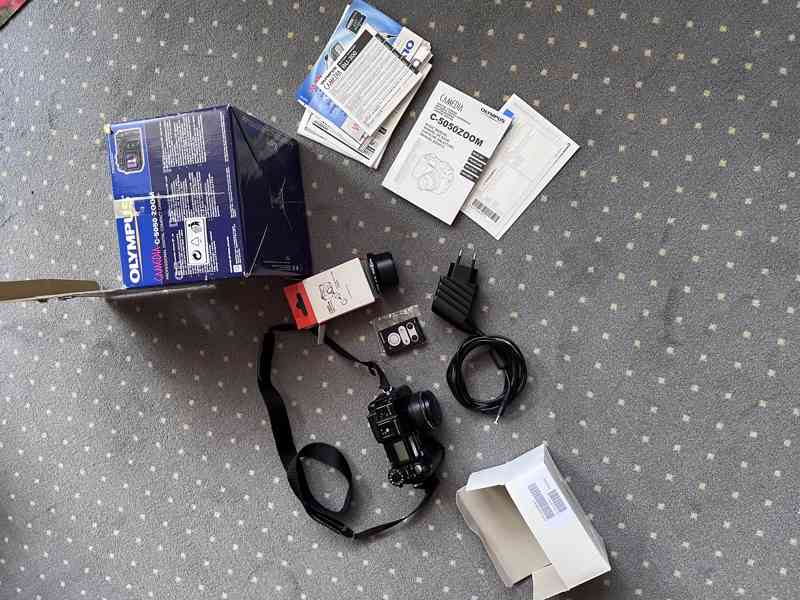 Olympus Camedia C-5050 Zoom - foto 7