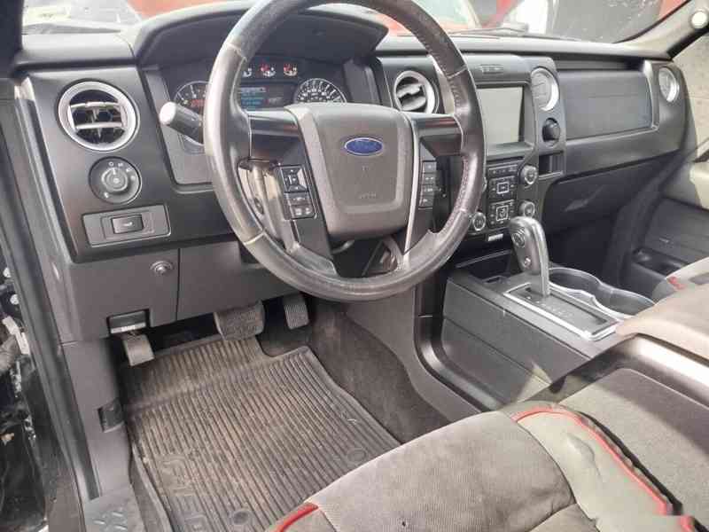 Ford F150. Fx4 V8 5.0 - foto 6