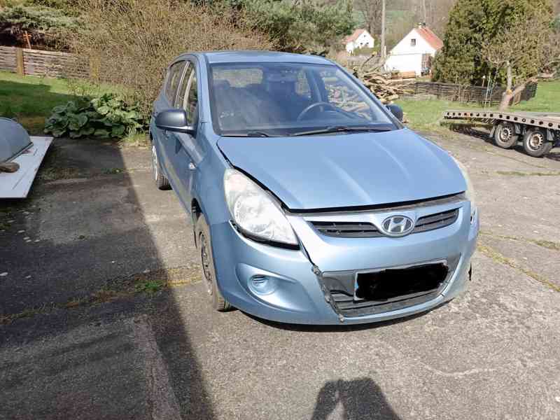 Náhradní díly Hyundai i20 , r.v.2011- ceny dohodou - foto 2