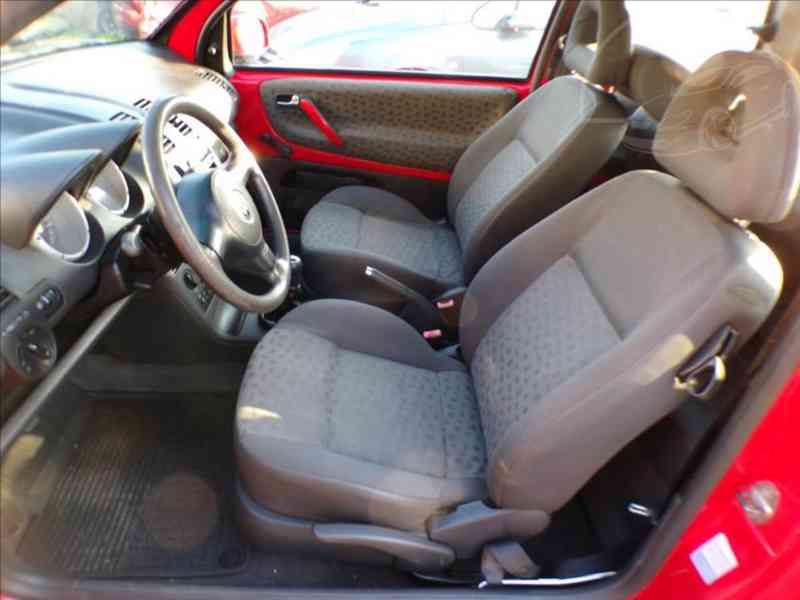 Volkswagen Lupo 1,4 i POSILOVAČ ŘÍZENÍ - foto 6