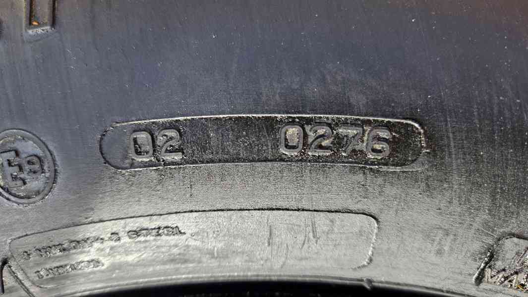 Volvo 240, 260 rezerva náhradní dojezdové kolo pneumatika  - foto 7