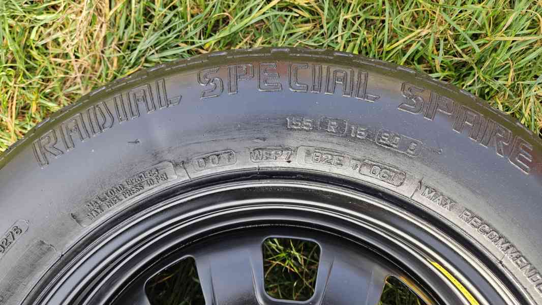 Volvo 240, 260 rezerva náhradní dojezdové kolo pneumatika  - foto 4