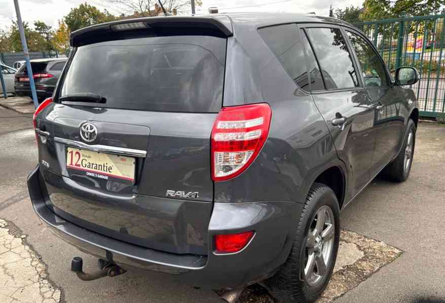 Toyota RAV 4 2,0i 4x4 benzín 116kw - foto 3