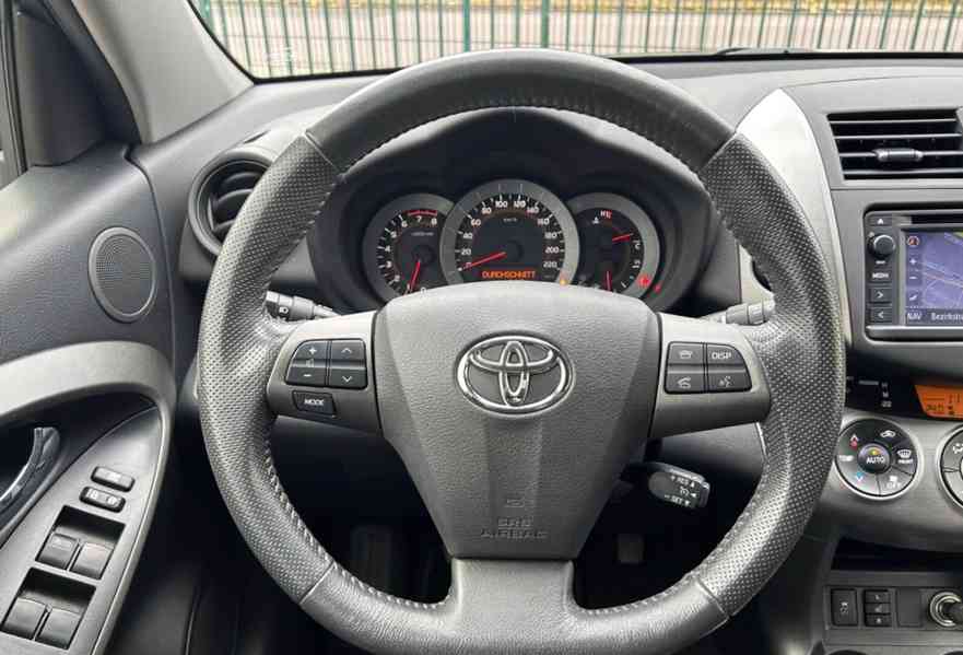 Toyota RAV 4 2,0i 4x4 benzín 116kw - foto 12