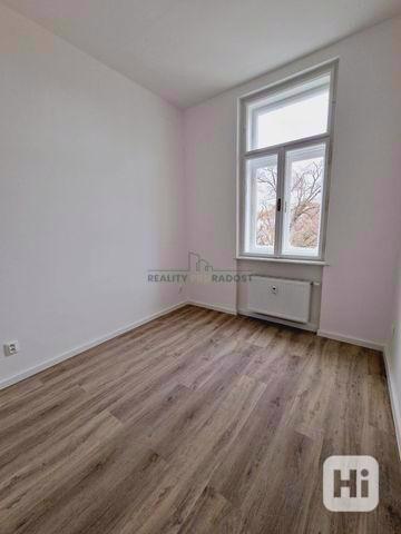 Pronájem zrekonstruovaného bytu 2+kk, 37,70m2, na ulici Antonínská, Brno-Veveří - foto 4
