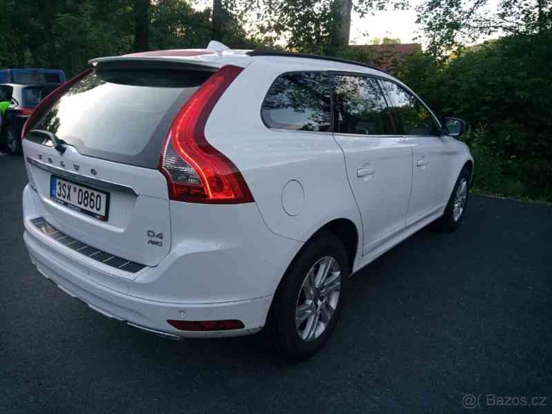 Volvo xc 60 2,4D4 2016 - foto 10