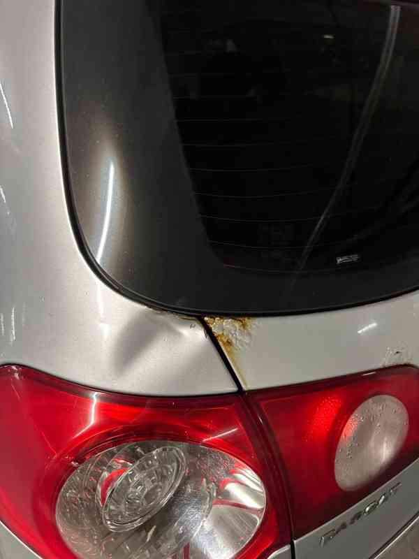 Passat B6 R-line, 2.0 TDI, DSG, 2010 - foto 8