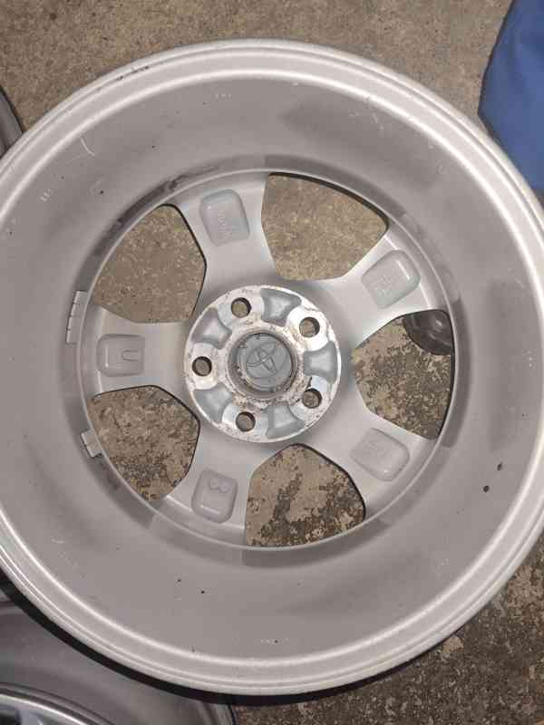 alu disky Toyota 16"  - foto 3