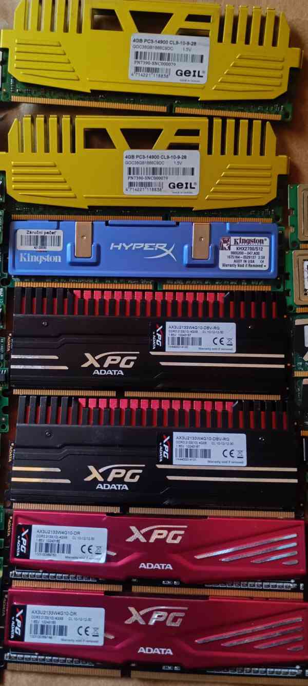 PC komponenty  - foto 7