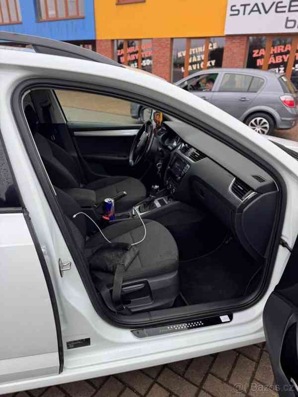 Škoda Octavia 2,0 - foto 9