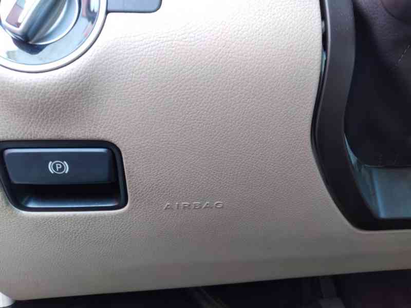 MERCEDES BENZ GLE 35 D 4 MATIC KŮŽE AUTOMAT - foto 36