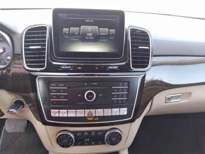 MERCEDES BENZ GLE 35 D 4 MATIC KŮŽE AUTOMAT - foto 28
