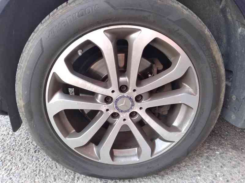 MERCEDES BENZ GLE 35 D 4 MATIC KŮŽE AUTOMAT - foto 52