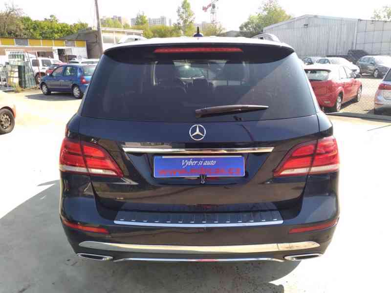 MERCEDES BENZ GLE 35 D 4 MATIC KŮŽE AUTOMAT - foto 7
