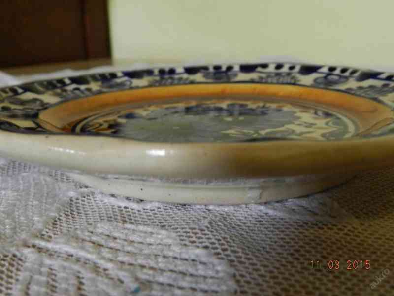 Luxusní dekorační malovaný talíř s podpisem 19cm - foto 4
