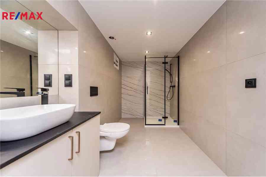 Prodej domu 386 m², Dębowiec - foto 15