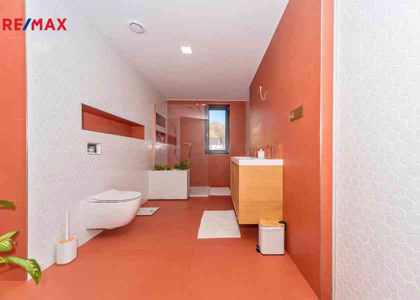 Prodej domu 386 m², Dębowiec - foto 8