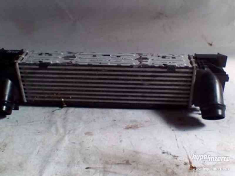 Prodám intercooler na bmw f31/f3O - foto 1