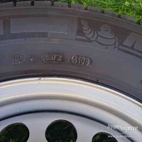 Plechove disky Mercedes Sprinter 6x130 +letní pneu - foto 7