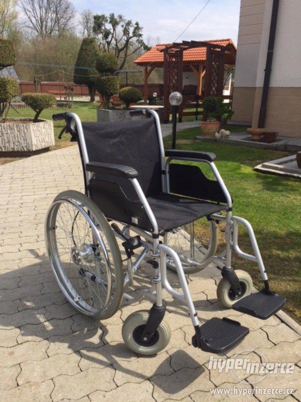 Invalidní vozík (kod 180) - foto 2