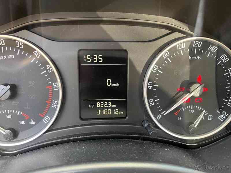 Škoda Octavia 1,6   TDI 77kW - foto 14