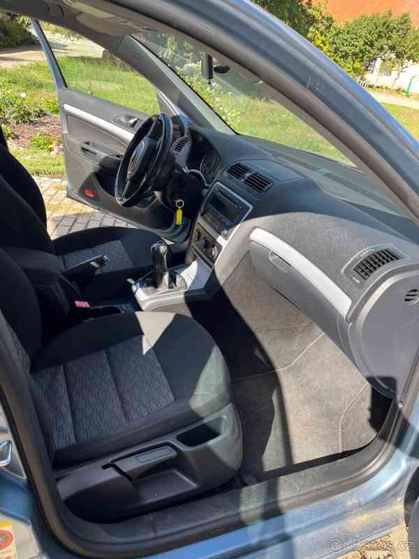 Škoda Octavia 1,6   TDI 77kW - foto 17