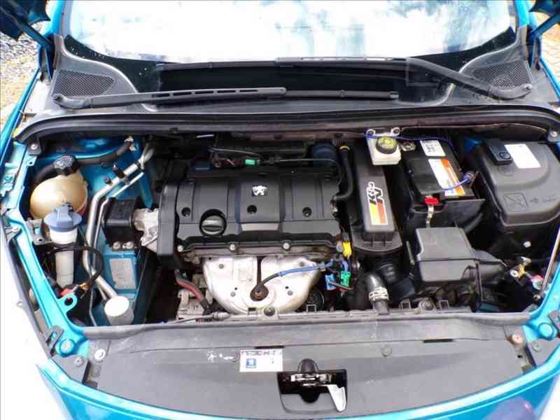 Peugeot 307 1,6 i16V,CC - foto 14