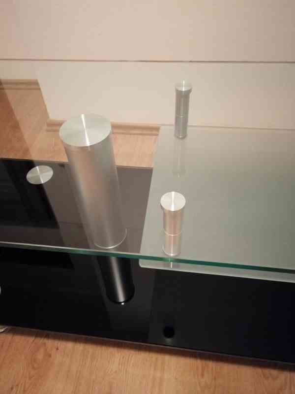 Designový TV stolek sklo/kov - foto 3