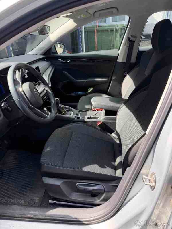 Škoda Octavia 2,0   TDI 85 kW Ambition, 2022 - foto 6