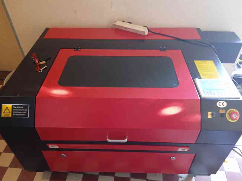 80w laserová gravírka, 700x500mm, Ruida - foto 3