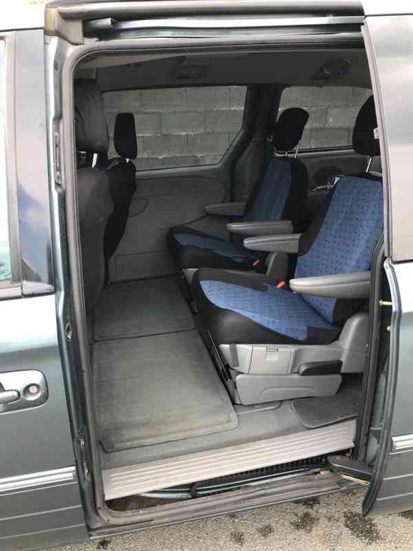 Chrysler Grand Voyager 2,8   Voyager LTD - foto 3