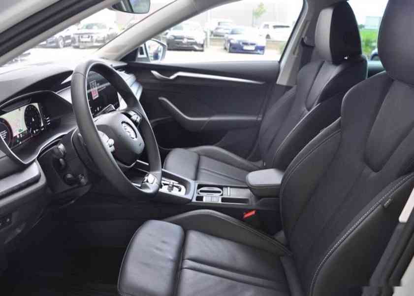 Škoda Octavia 2,0TDi FACELIFT TOP VÝBAVA 1.M - foto 10