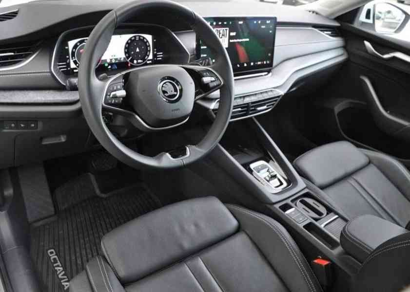 Škoda Octavia 2,0TDi FACELIFT TOP VÝBAVA 1.M - foto 8