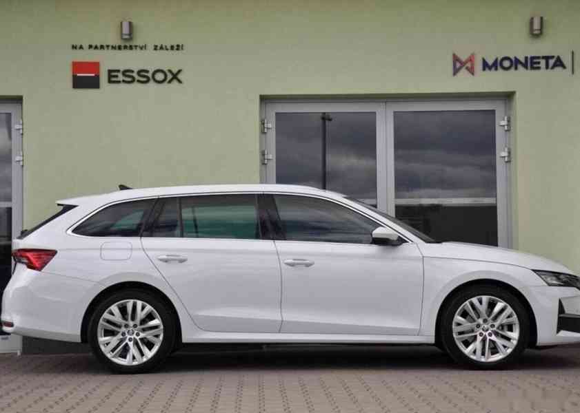 Škoda Octavia 2,0TDi FACELIFT TOP VÝBAVA 1.M - foto 5